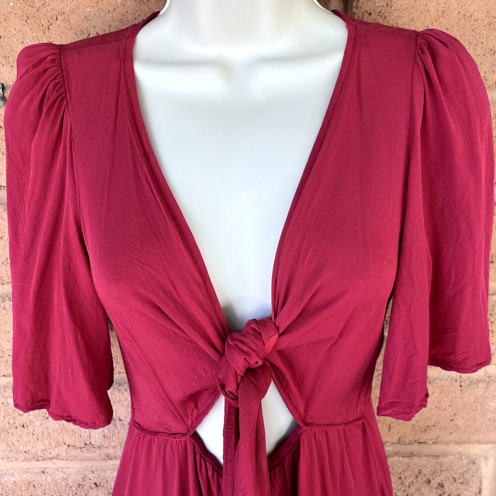 Audrey 3+1 Red Rayon Shorts Jumper Romper Tie Front Deep V Open Back Juniors S